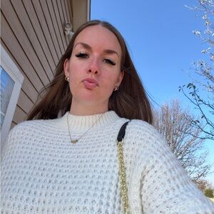 Meet your Posher, Laney